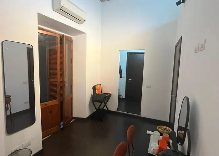 Bed & Breakfast Roomes - 3x4 San Giovanni 4*