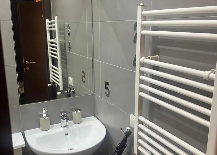 Roomes - 3x4 San Giovanni
